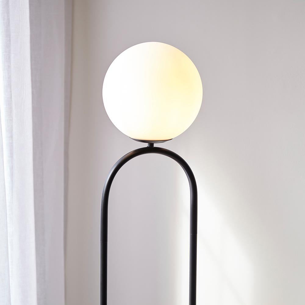 Motif Floor Lamp