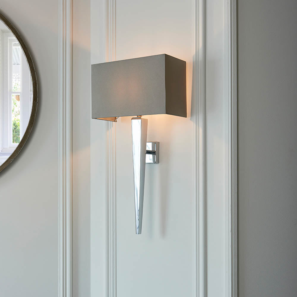 Moreto Wall Lamp