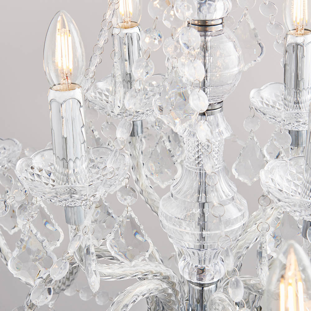 Luma French Style 8  Light Chandelier | House of Dekkor